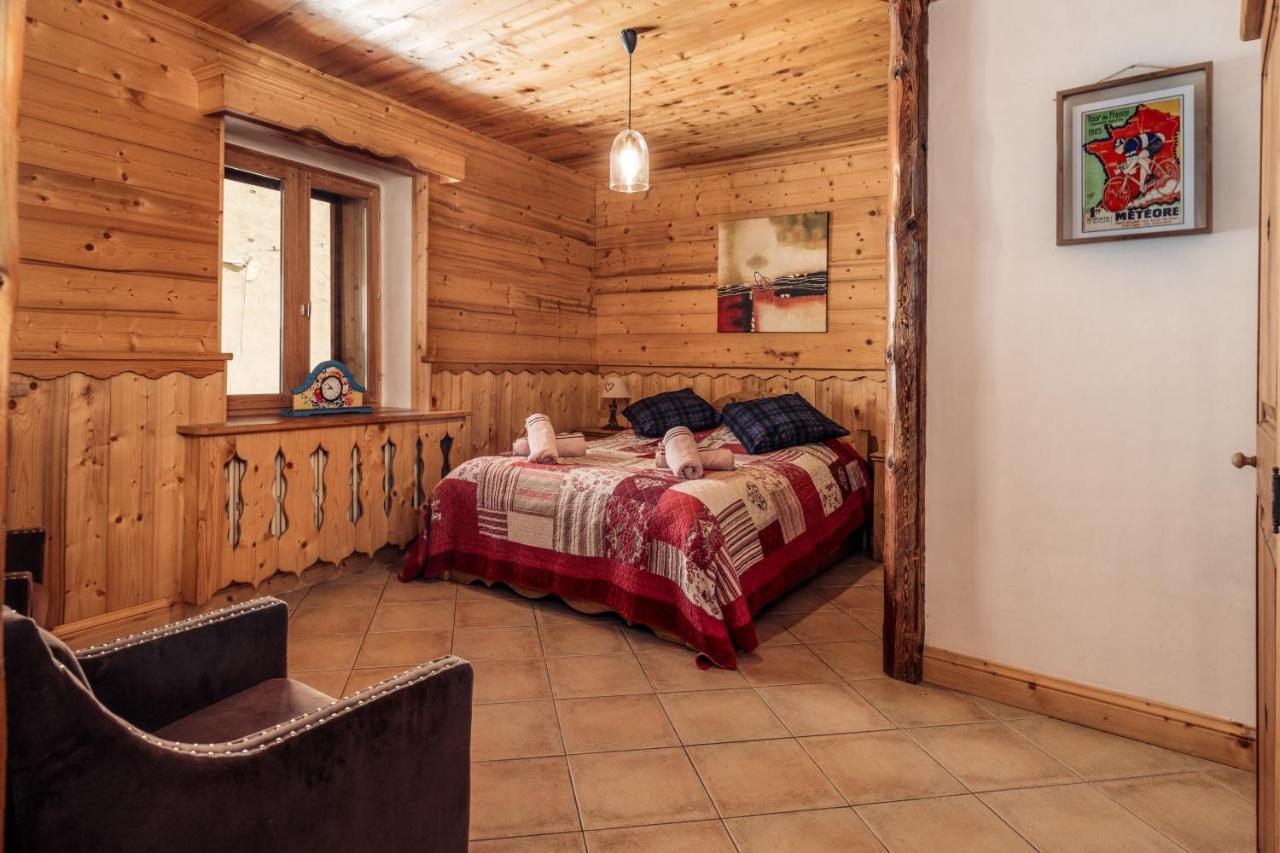 La Maison Des Cerries Hautecour  المظهر الخارجي الصورة